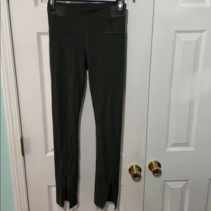Athleta XS gray aura split pants